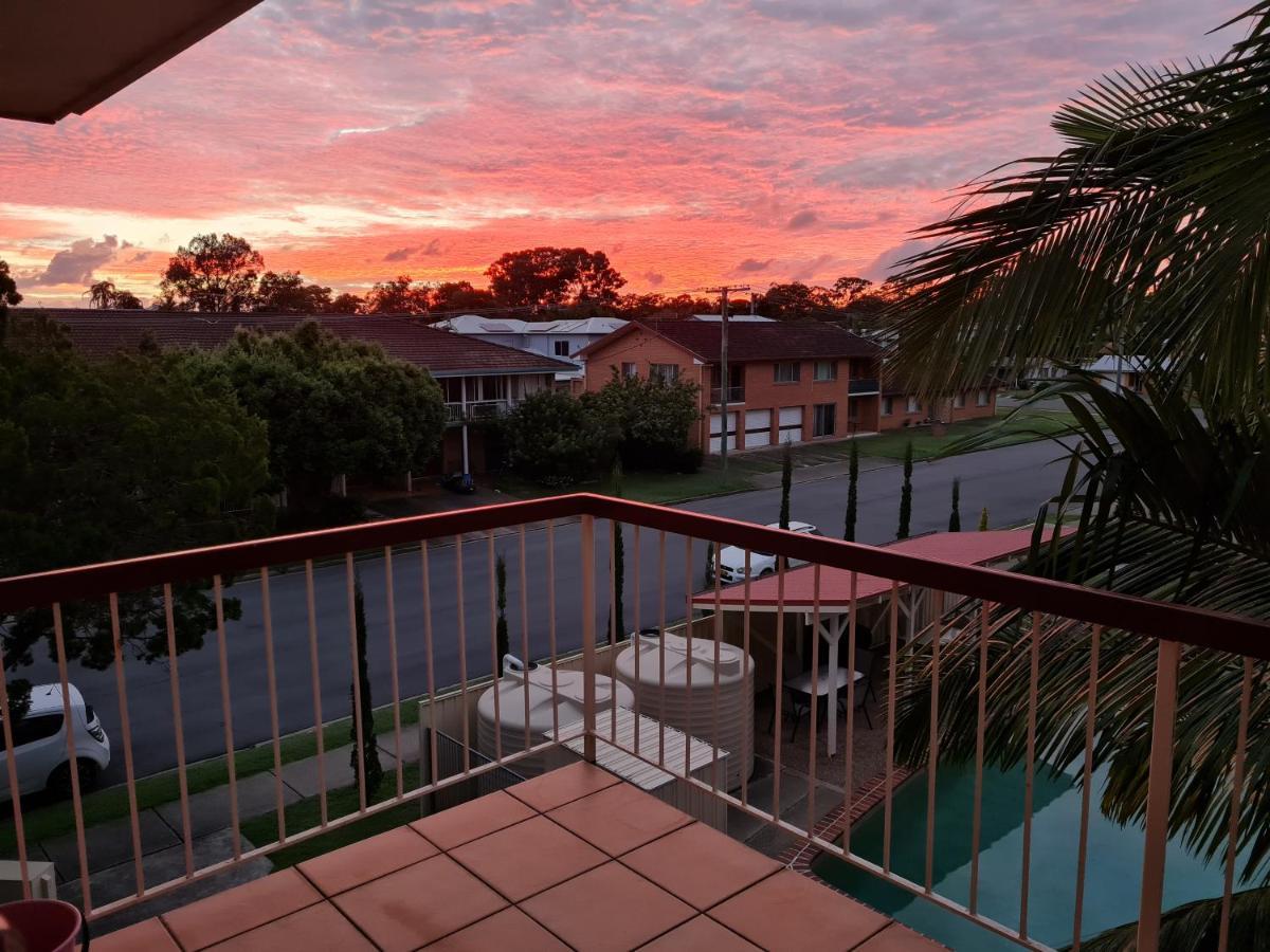 Bribie Island Unit With Pool - Amazing Beaches & Lifestyle! Bongaree Eksteriør billede